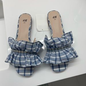 H&M ruffle blue plaid sandals flats NWT 35
